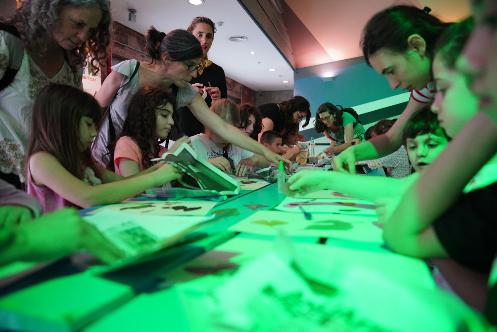 Taller de escritura, juego y filosofía. Feria de fenómenos 